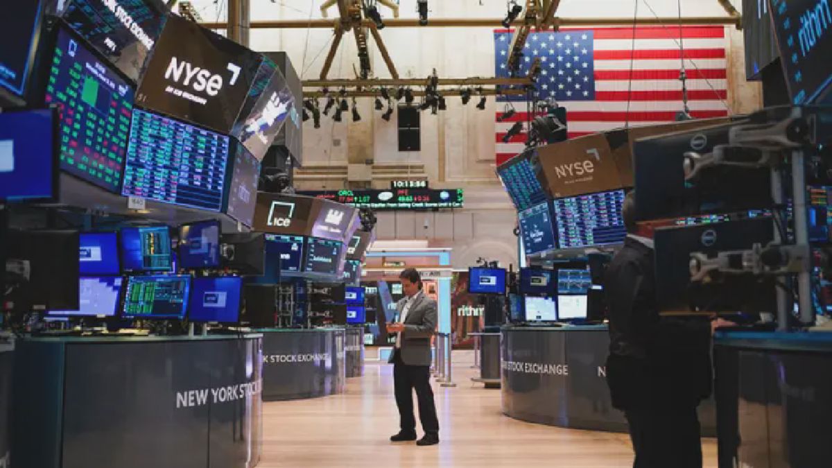 Esa Medika Mandiri Catat Saham Perdana di BEI, Wall Street Positif