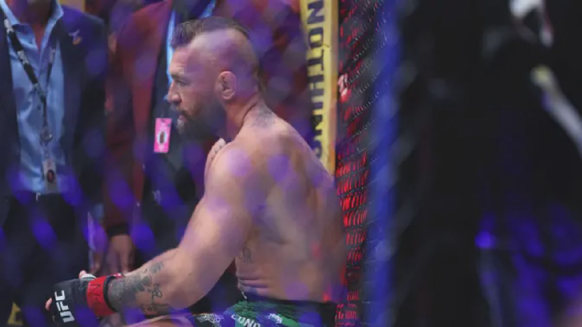 Conor McGregor Tumbang Akibat Cedera Kaki di UFC 329