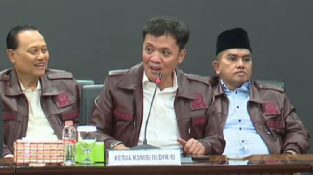 DPR Bentuk Panja Awasi Tiga Kasus Korupsi Eks Jampidsus