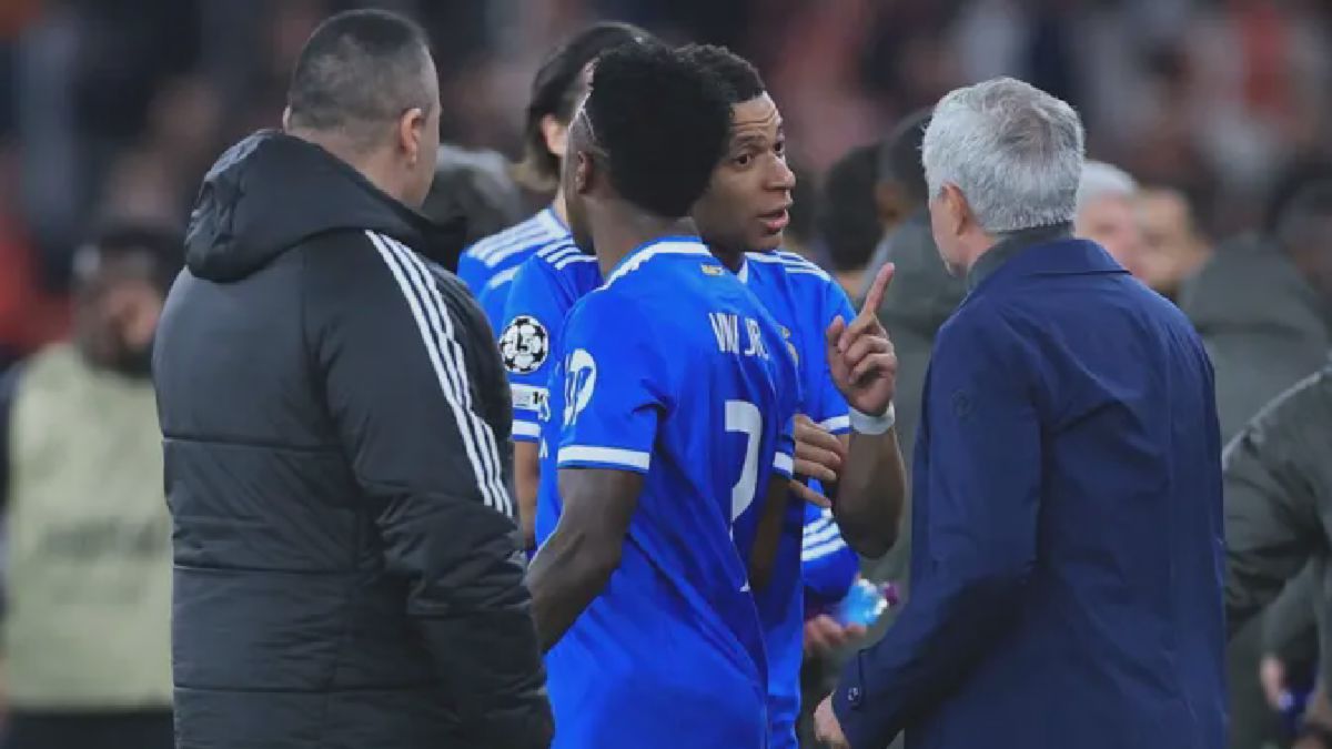 Mbappe Bicara dengan Mourinho Usai Vinicius Dihina Rasial