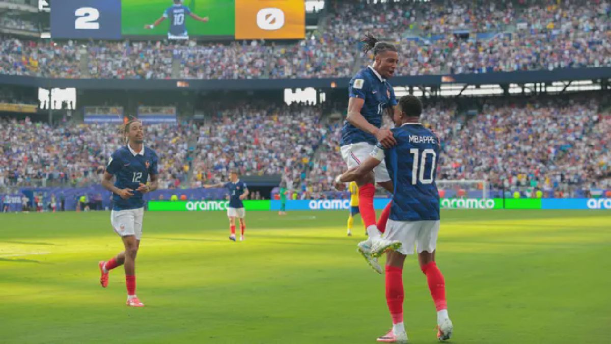 Mbappe dan Olise Gemilang, Prancis Singkirkan Swedia di 32 Besar Piala Dunia