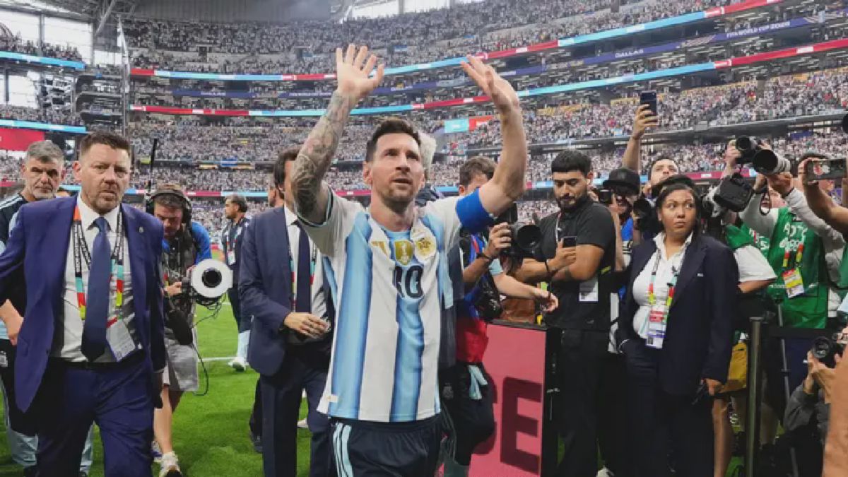 Messi Tinggalkan Lapangan Usai Argentina Menangi Laga Grup J Piala Dunia 2026