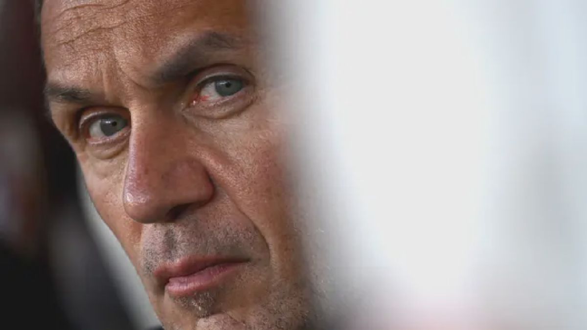 Paolo Maldini Dipecat AC Milan, Ini Momen Ikoniknya