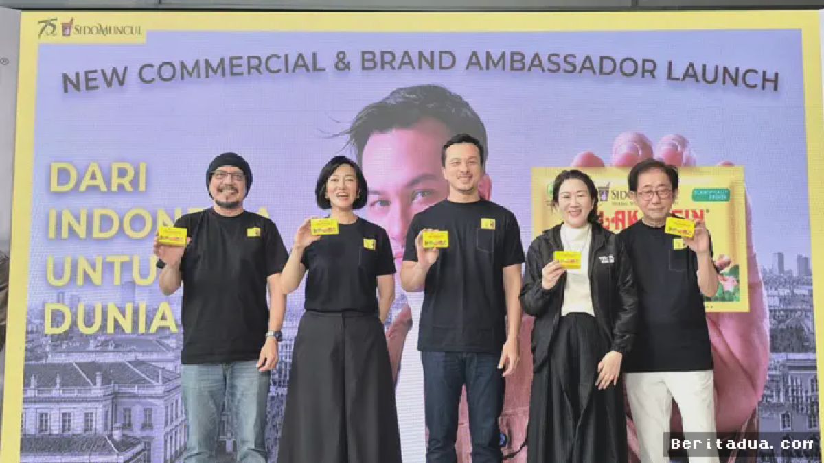 Jakarta — Sido Muncul Tunjuk Nicholas Saputra sebagai Wajah Baru Tolak Angin