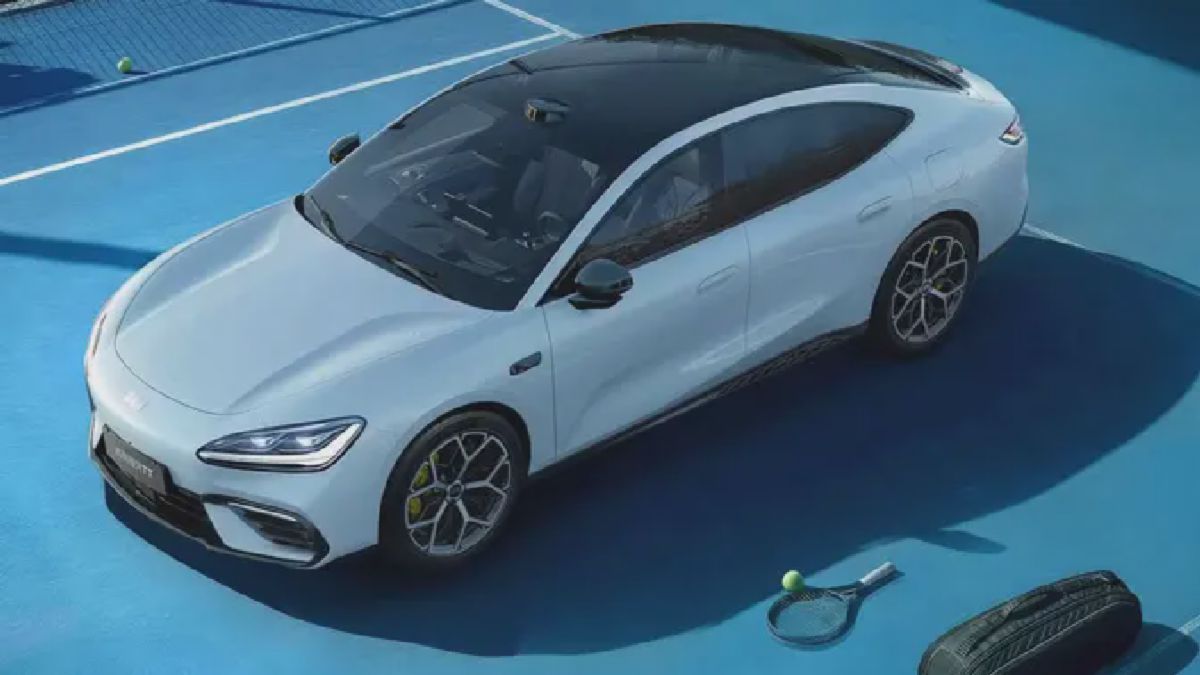 Geely Galaxy TT Resmi Meluncur, Jarak Tempuh Tembus 725 Kilometer