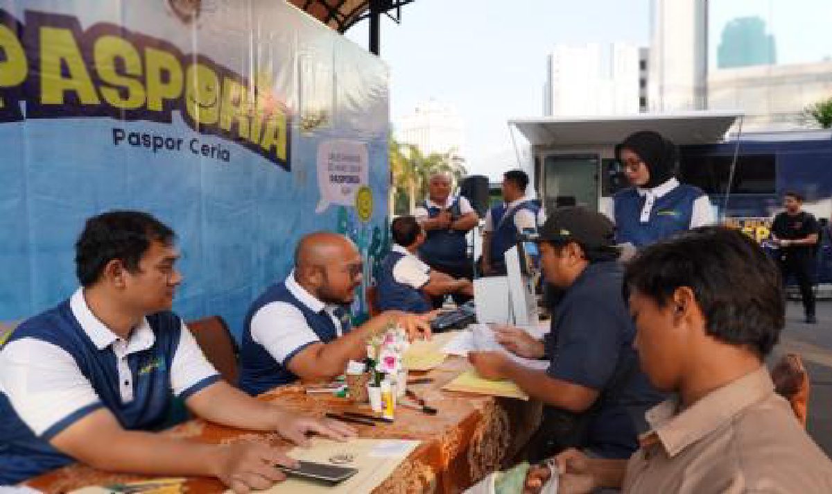 Paspor Kini Bisa Diurus Saat CFD, Warga Jakarta Antusias