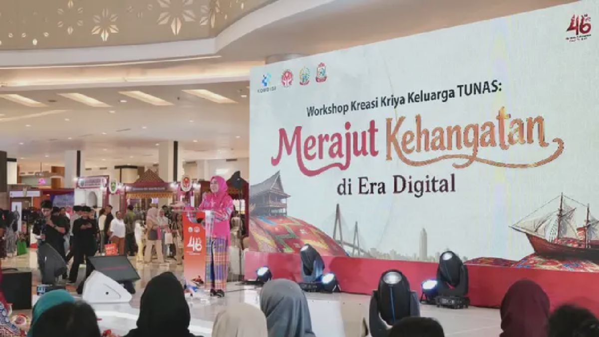 Ketua Harian Dekranas Buka Workshop Kriya Keluarga di Makassar