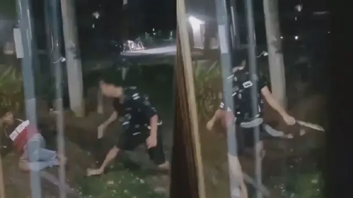 Video Pembacokan Pria di Ciputat Viral