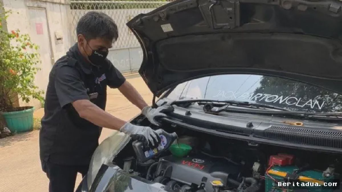 Exxon Mobil dan Brum Indonesia Hadirkan Layanan Servis Mobil di Rumah