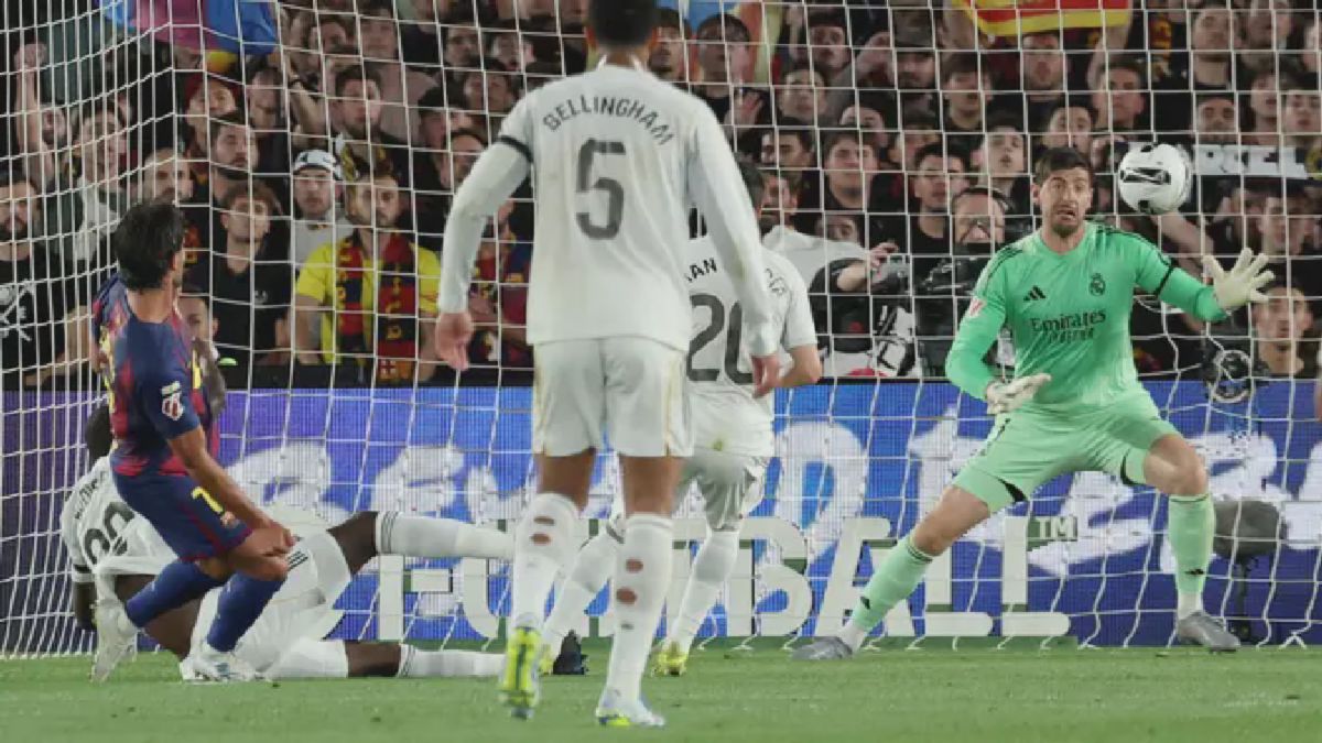 Ferran Torres Menangkan Barcelona di El Clasico Dramatis