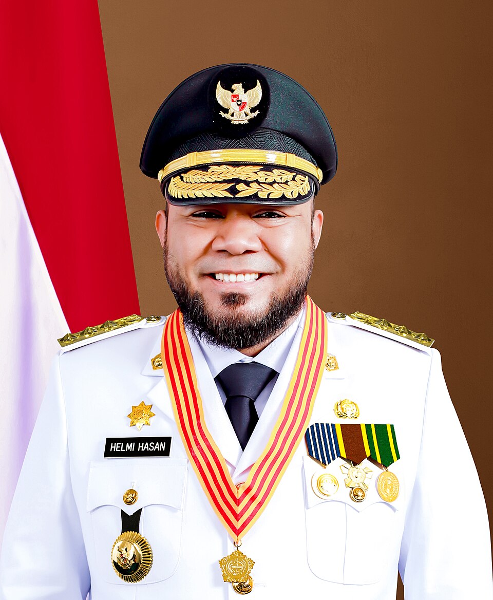 Helmi Hasan: Profil dan Kinerja Gubernur Bengkulu